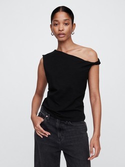 One-shoulder T-shirt