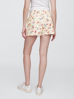 GAP Gap Logo Shorts Red Floral Print 4