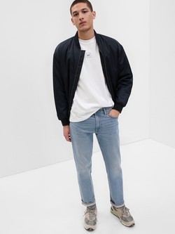 Straight Jeans with Washwell