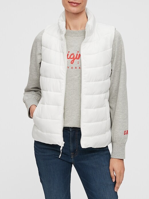 gap puffer vest